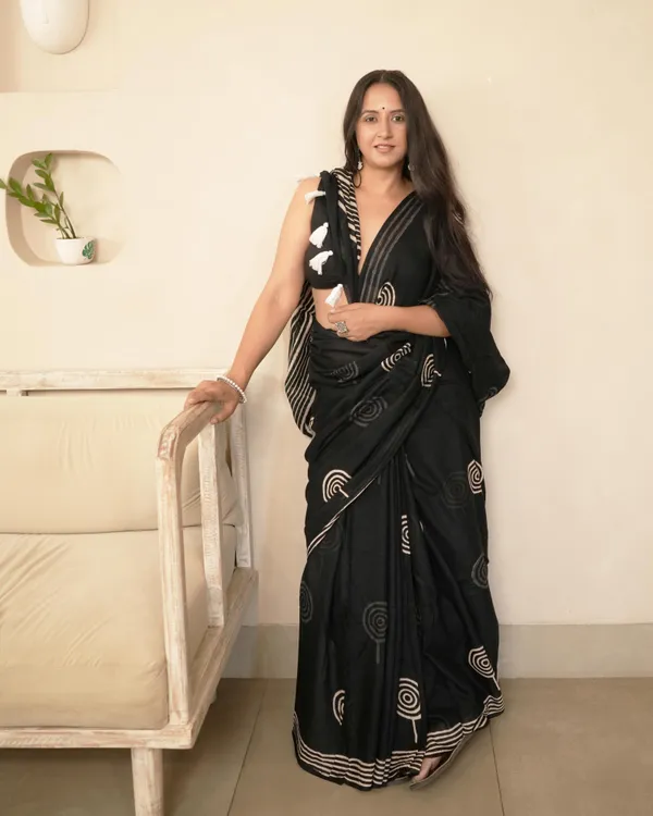 Multicolour_Cotton_Eyecy_Hblock_Print_Moonga_Saree_With_Tassels_For_Women